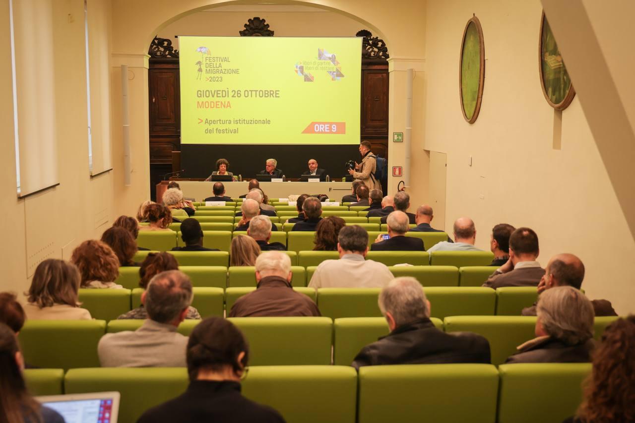 Il prefetto di Modena: «Insicurezza dovuta ai migranti? Si risana attraverso la conoscenza»