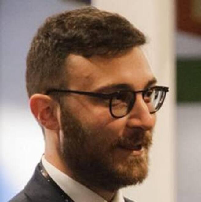 Fibra e ponti radio dove manca internet: due fratelli sardi nella società Sirius