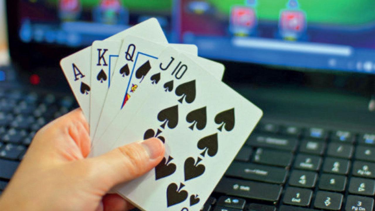 Tra slot, scommesse e online la piaga del gioco d’azzardo: centinaia i lucchesi in cura ai servizi Asl