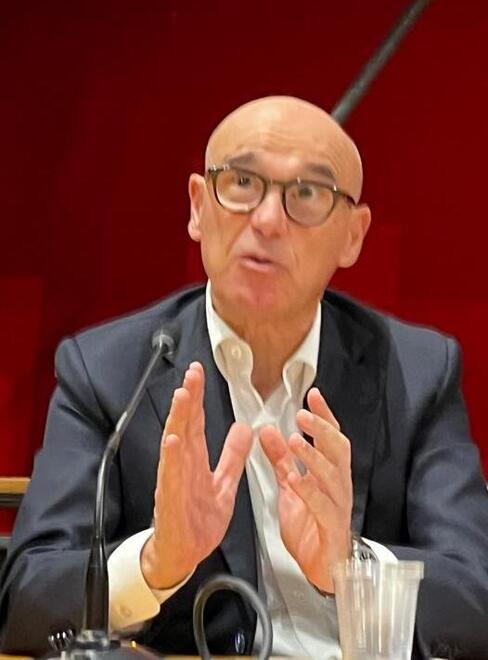 <usng-titolo>Renato Soru insiste e attacca il M5s. I dem: Alessandra Todde ottimo nome</usng-titolo>