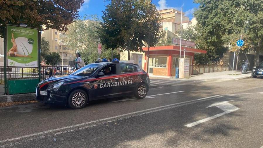 Sassari, ancora tensione alle stelle nel centro storico: 2 carabinieri feriti