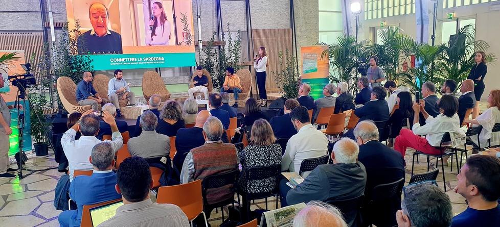 Nove miliardi per l’isola, i giovani: ecco come spenderli