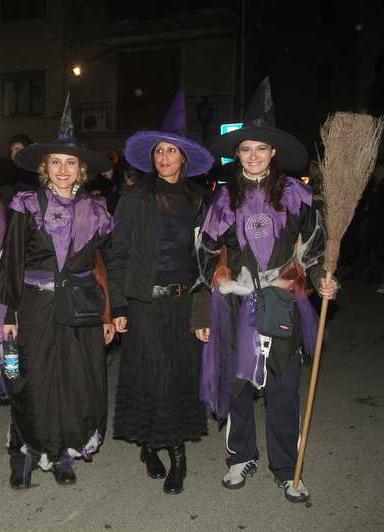 Un momento della festa di Halloween della scorsa edizione