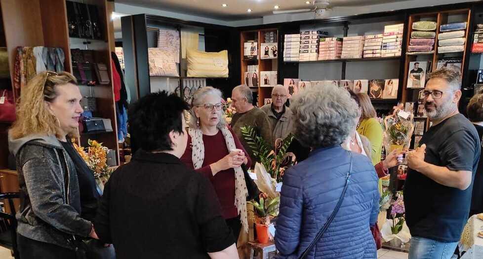 Abbigliamento Fiorella festeggia in negozio i suoi primi 50 anni