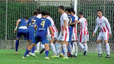 Una immagine della gara tra Prato e Forlì (Foto Alfiero Zacchei)