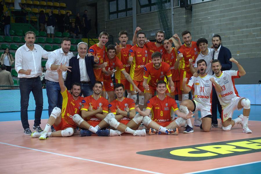 Sul campo di Castellana Grotte arriva la prima vittoria per la Conad Volley Tricolore