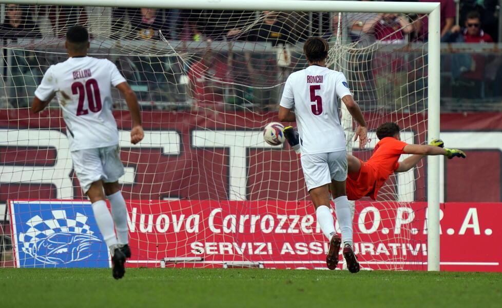 Livorno calcio, le parole del mister dopo il ko: «Io il primo pagare, ma col presidente non ho parlato»