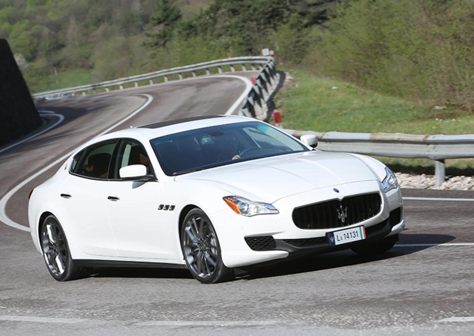 Una Maserati Quattroporte simile a quella coinvolta