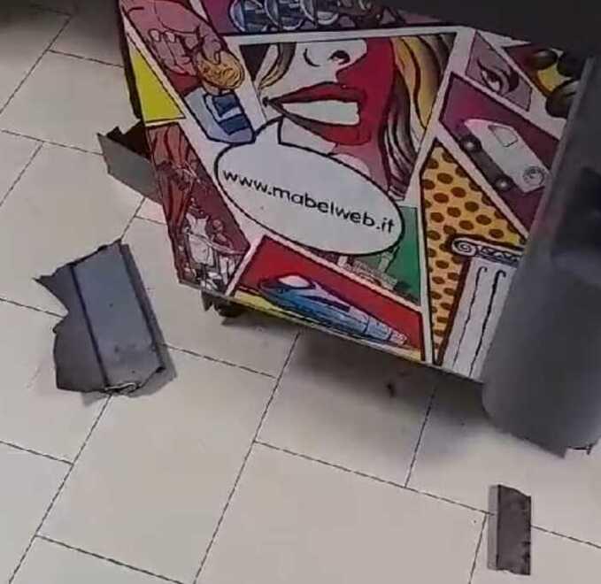 Le macchinette prese di mira al Tabarracci