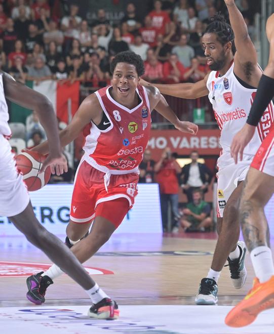 Un’azione del play di Pistoia Charlie Moore