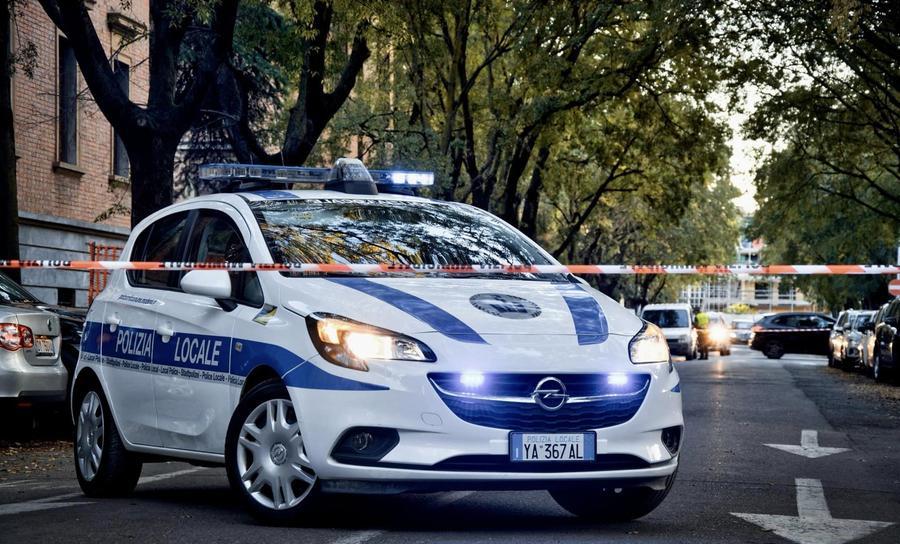 Modena, scappa dopo l’incidente: pirata rintracciato dalla polizia locale