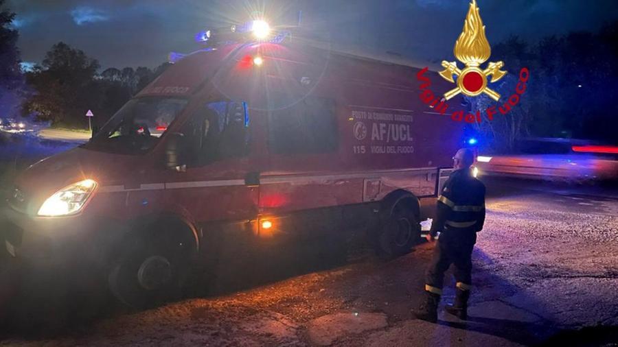 
	Vigili del fuoco al lavoro durante le operazioni di ricerca

