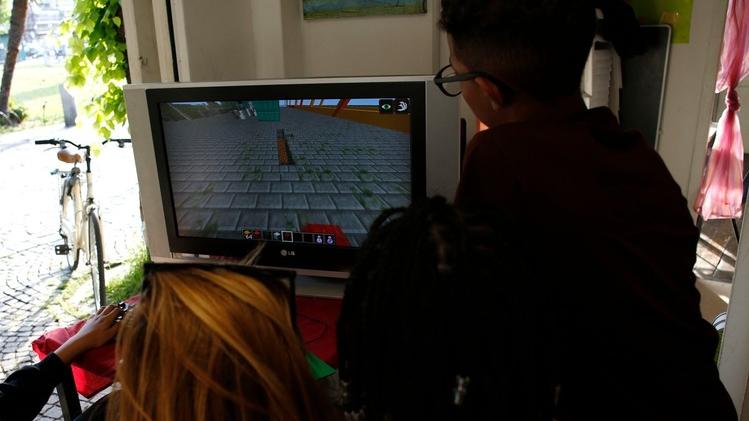 A Livorno col gioco Minecrafting i giovani ridisegnano piazza Garibaldi con zona pedonale e orti<br>