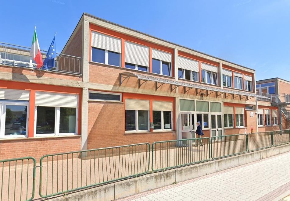 Calci e pugni dietro la scuola a Bomporto: mandibola rotta a un 11enne<br>
