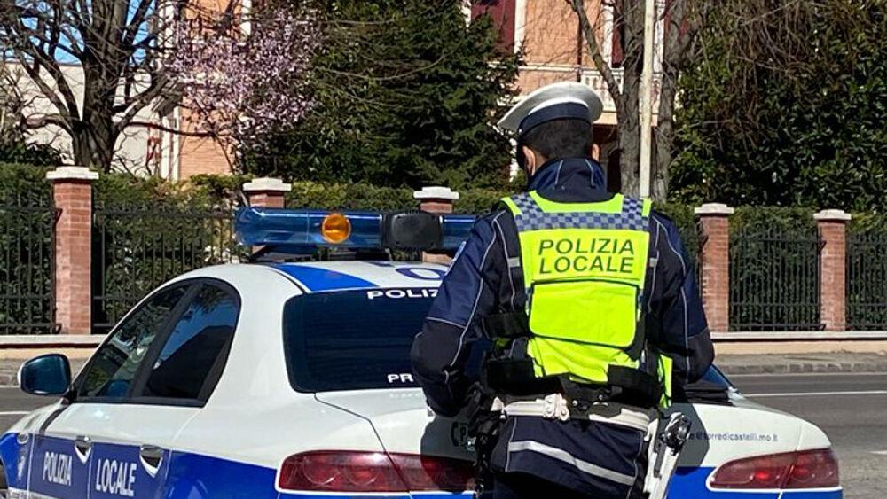 «Sputi all’agente di polizia»: il tema baby gang in Consiglio a Castelnuovo<br>
