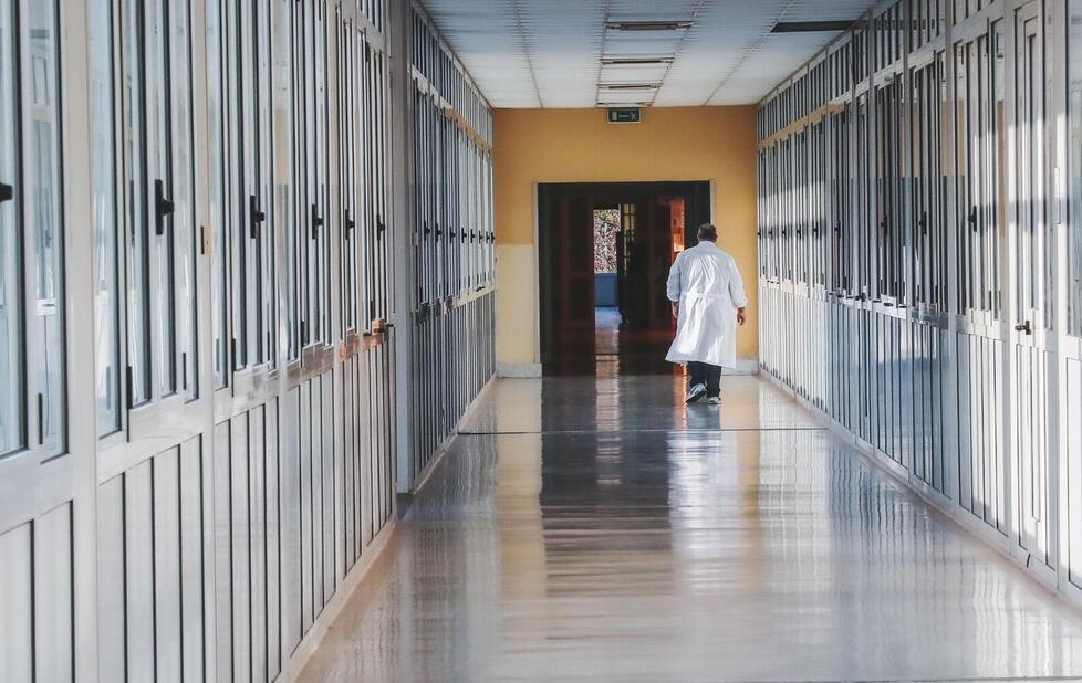 Tagli alle pensioni dei medici: Livorno, ecco i primari che pensano alla fuga