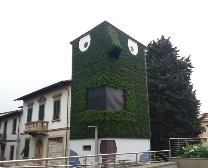 Calenzano, addio al bosco verticale: costa troppo e l’erba si sciupa