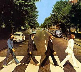 “Now and then”: il nuovo brano dei Beatles nato grazie all’intelligenza artificiale