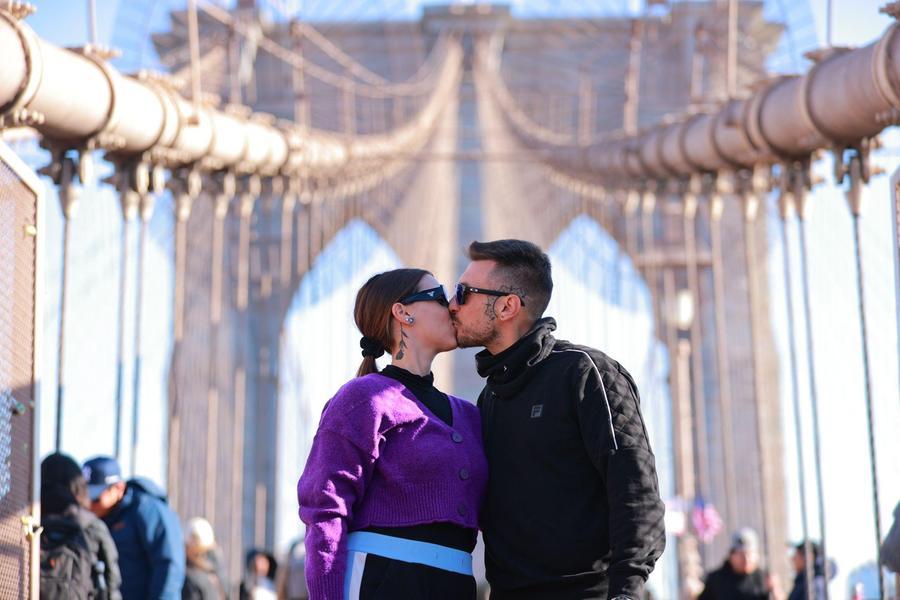 Porto Torres, in viaggio di nozze a New York per correre la maratona