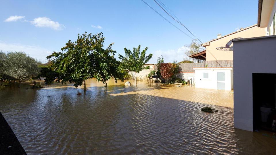 Stabbia nel fango del Vincio. «Le strade come un torrente»<br>