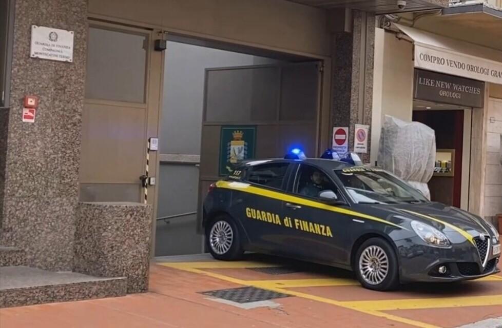 Montecatini, bancarotta e auto-riciclaggio: agli arresti un imprenditore