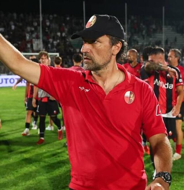 L'allenatore rossonero Giorgio Gorgone