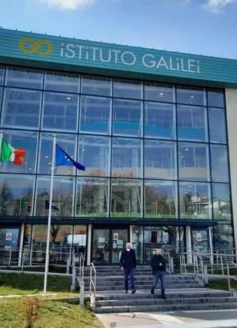Prof aggrediti al Galilei di Mirandola, altro caso: «Anche io vittima di uno studente»<br>
