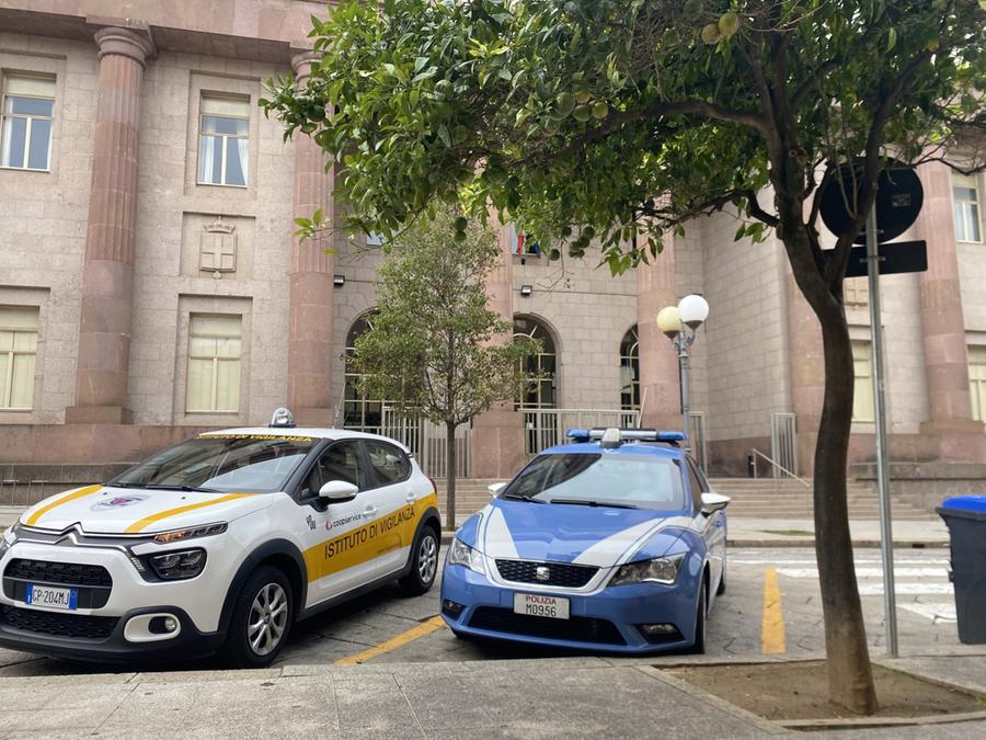 
	Il palazzo di giustizia di Sassari

