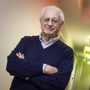 «Ciao Luigi Berlinguer, tutto il Circolo “Peppino Mereu” di Siena ti ringrazia e ti saluta»