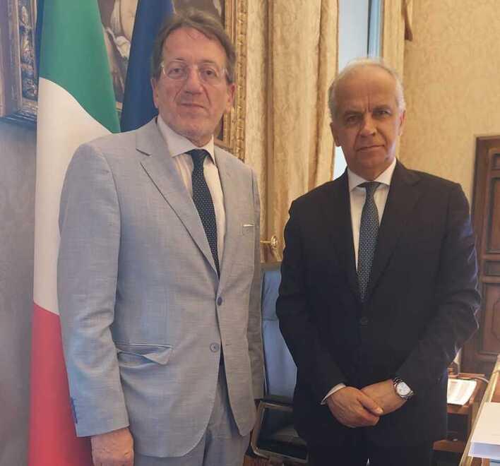 Sicurezza a Modena, non si placa l’ira con il ministro Piantedosi: «Siamo stati tutti presi in giro»<br type="_moz" />
