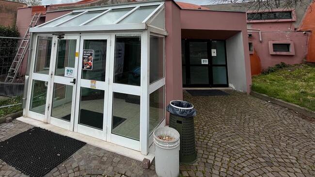 La piscina comunale di Pontedera al palazzetto