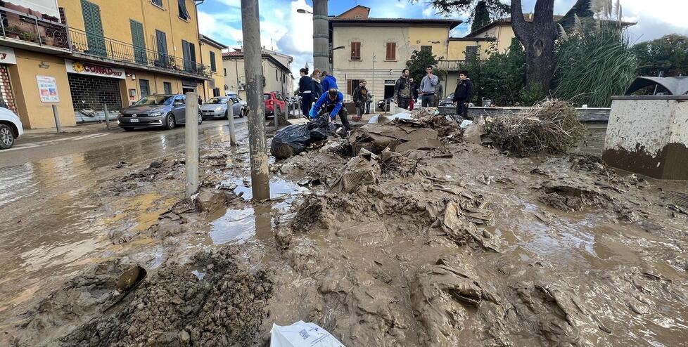 Il fango nel centro di Quarrata