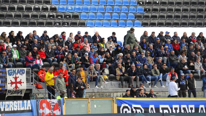 Pisa, il match col Como vissuto nella gradinata “ristretta”. «Brutto vedere così poca gente»