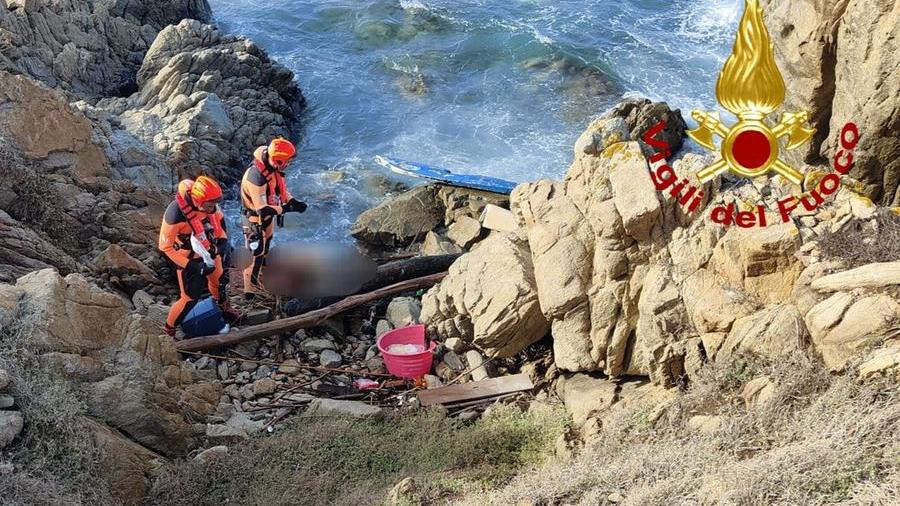 Tragedia alla Maddalena: diportista trovato morto sugli scogli di Corcelli