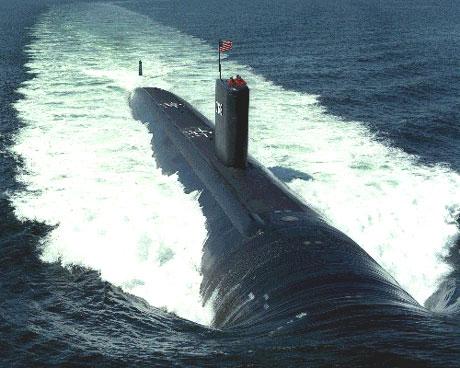 C’è un sommergibile che fa avanti e indietro nella costa orientale della Sardegna