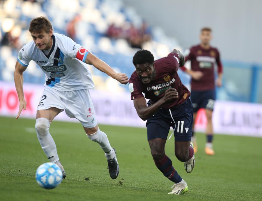 Occasione sprecata per la Reggiana: con il Lecco non va oltre il pari