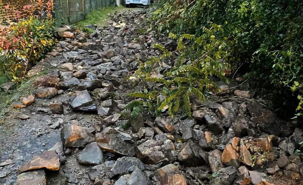 Pontremoli. Chiuse sette strade. Disagi per frane e piante cadute<br>

