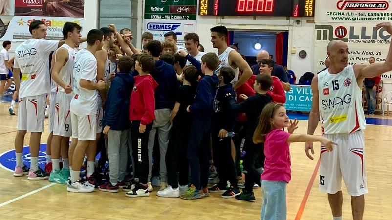 Cecina, riscatto immediato. L’Olimpia Legnaia va ko<br>