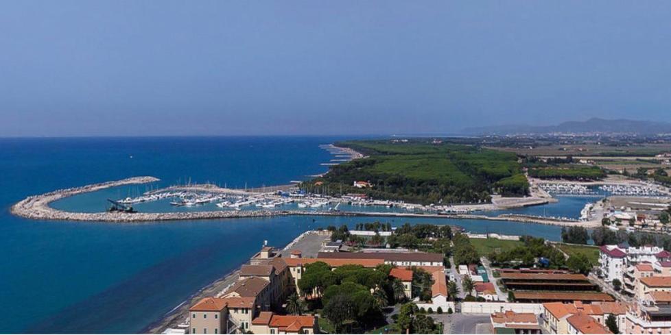 Cecina, nuove nebbie sul porto: si aspetta il commissario