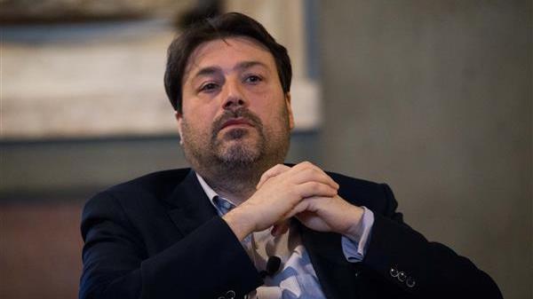 Elezioni a Firenze, il Pd apre a Montanari candidato. Ma lui, per ora, declina l’invito