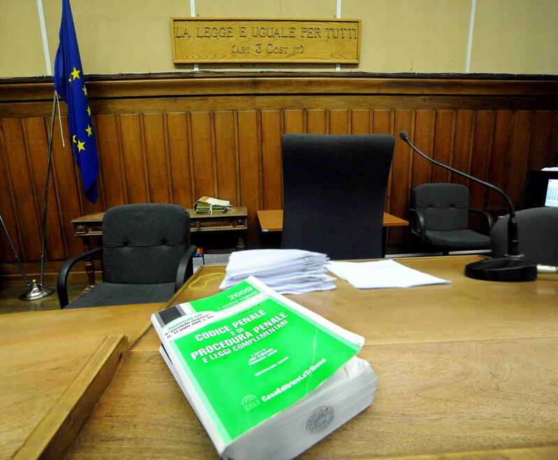 Montecatini, molesta la vicina: sotto accusa per violenza sessuale