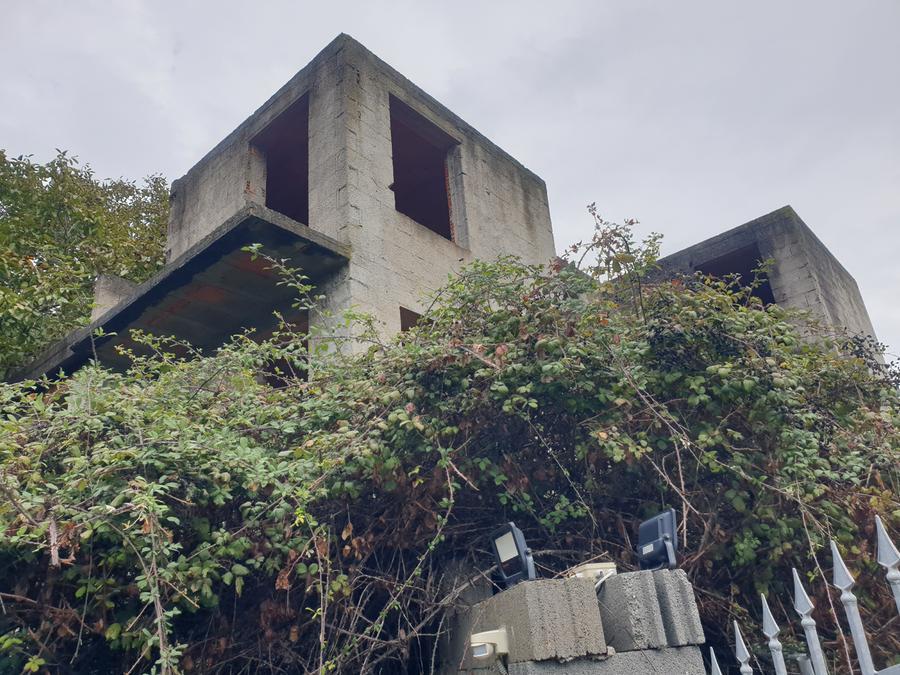 
	Una delle villette abusive di Tingari (foto Ivan Nuvoli)

