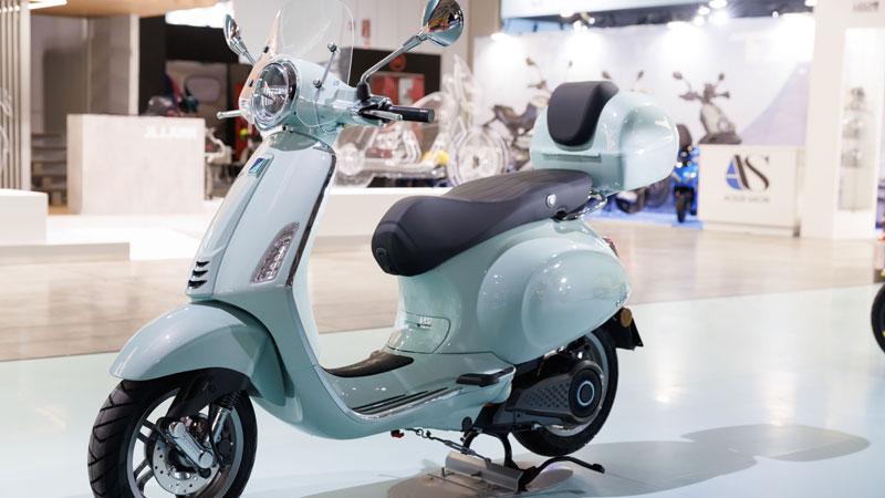 Pontedera, anche Vespa Primavera avrà un motore elettrico: le parole di Michele Colaninno