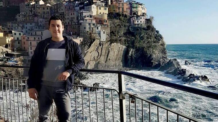Massa, padre muore a 31 anni: lo trova la moglie tornando a casa