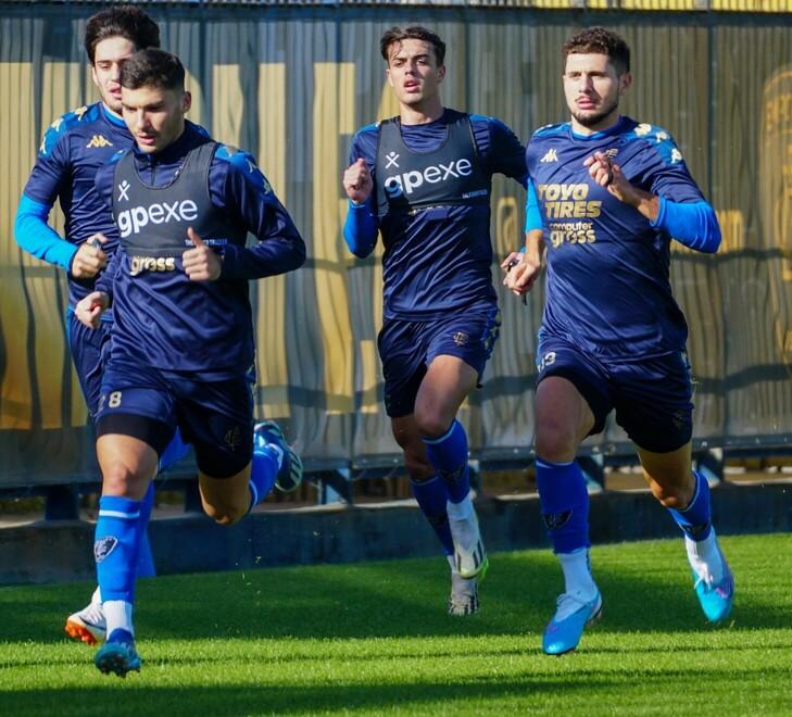 Gli uomini di mister Andreazzoli alla ripresa degli  allenamenti in vista della sfida di domenica prossima contro il Napoli al Maradona (foto Empoli fc)