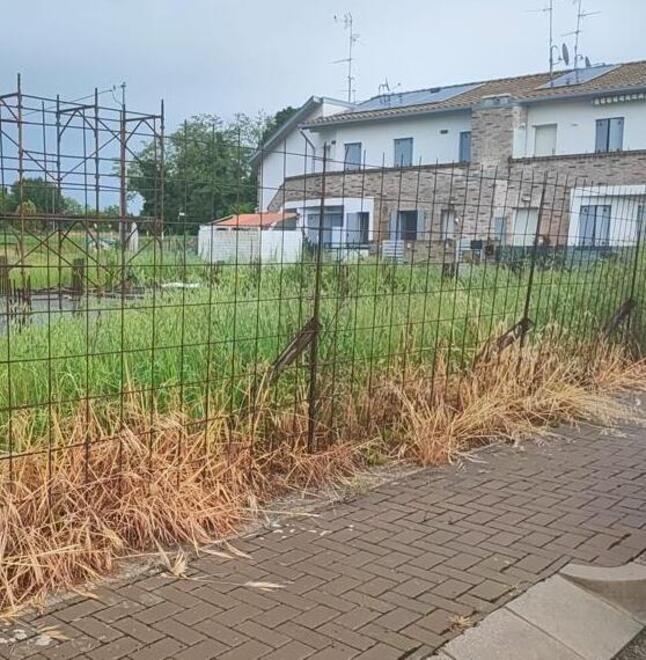 Quartieri incompiuti a Vigarano, i residenti: «Siamo stati abbandonati»<br type="_moz" />
