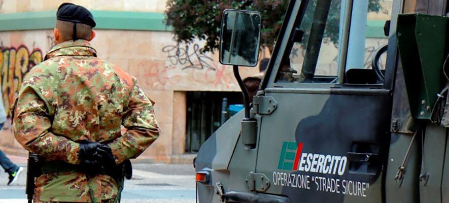 Un militare dell'operazione "Strade sicure"