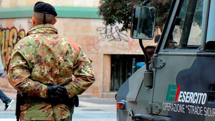 Un militare dell'operazione "Strade sicure"