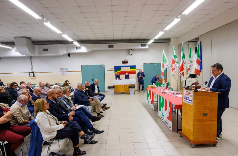 Congresso Pd, Minarelli sferza l'assemblea ma il dualismo Anselmo-Calafà rimane