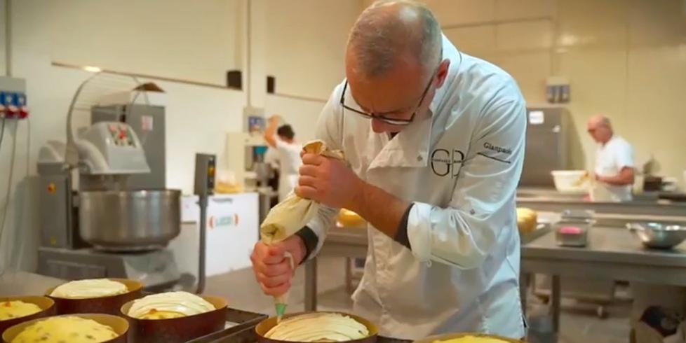 Tra i panettoni top nel mondo c’è quello di un pasticciere di Carrara